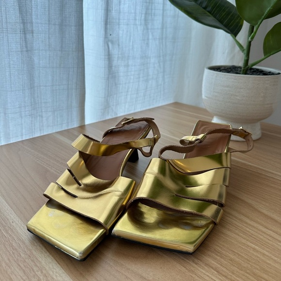 Ganni gold leather kitten heel sandals - size 40 / US 9 - Picture 5 of 8